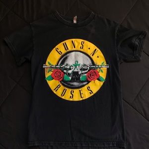 guns n’ roses t shirt